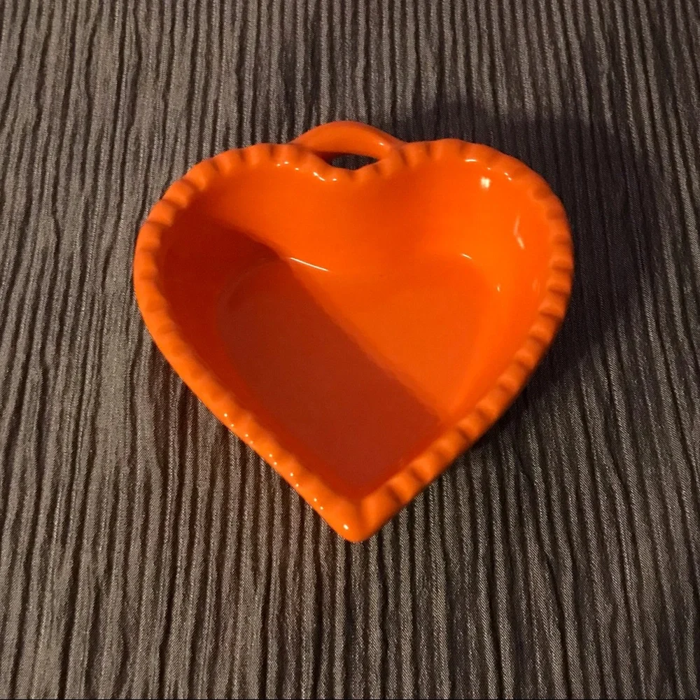 Williams Sonoma Ceramic Heart